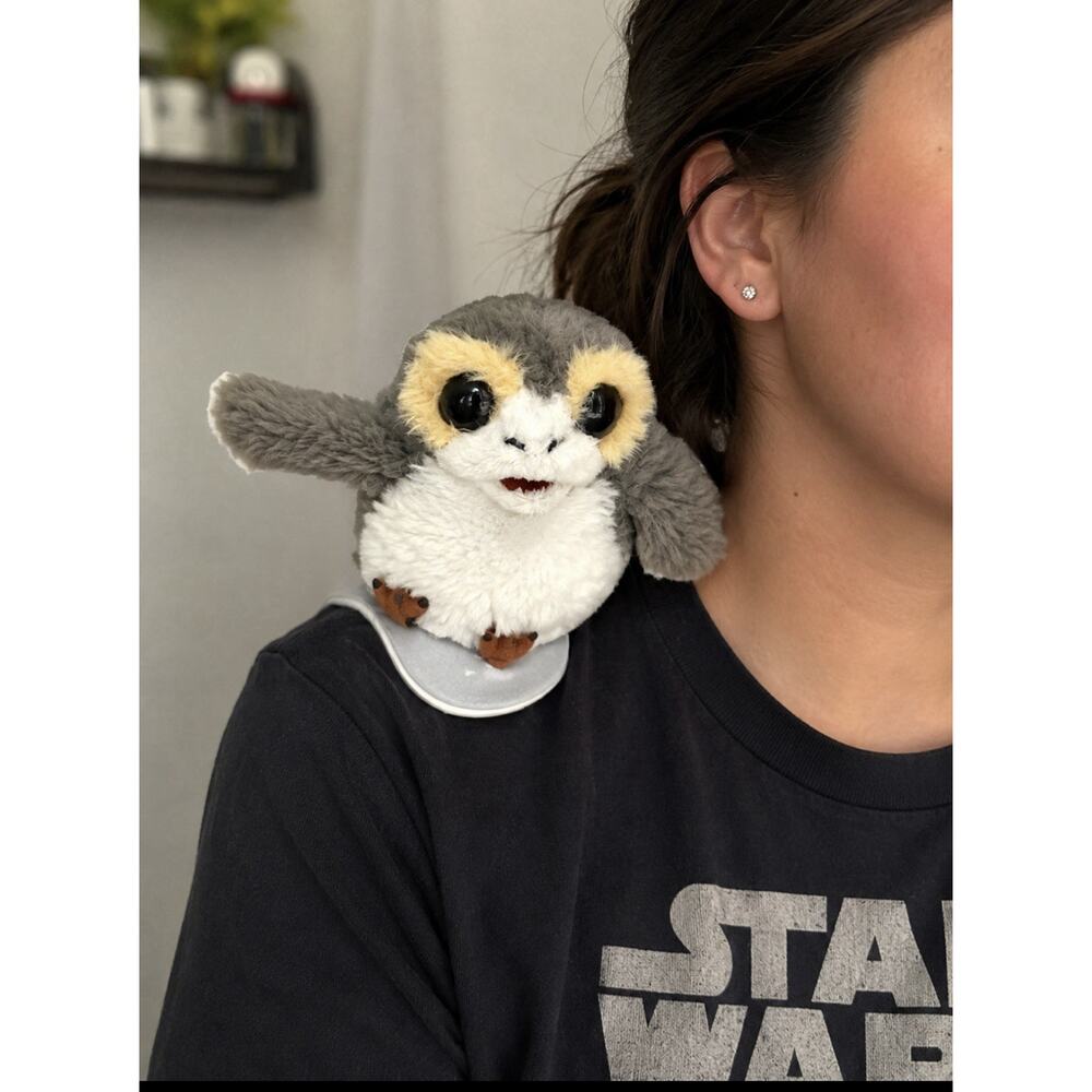 Star Wars Porg Shoulder Pal Plush Magnetic Disney Used with Magnet